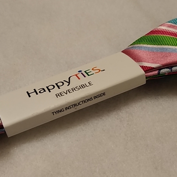 Happy Ties reversible bow tie - Picture 3 of 3